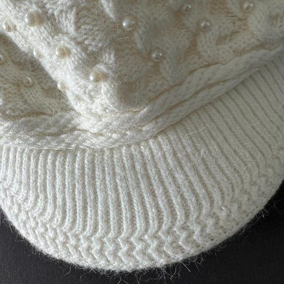 DAHLIA Women's OSFM Angora Blend Knitted Visor Hat NWT - Picture 2 of 7